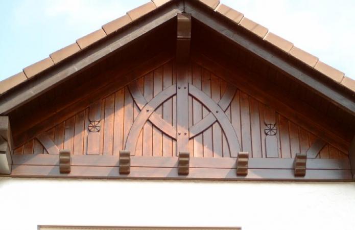 Giebelverkleidung01 Giebelverkleidung01